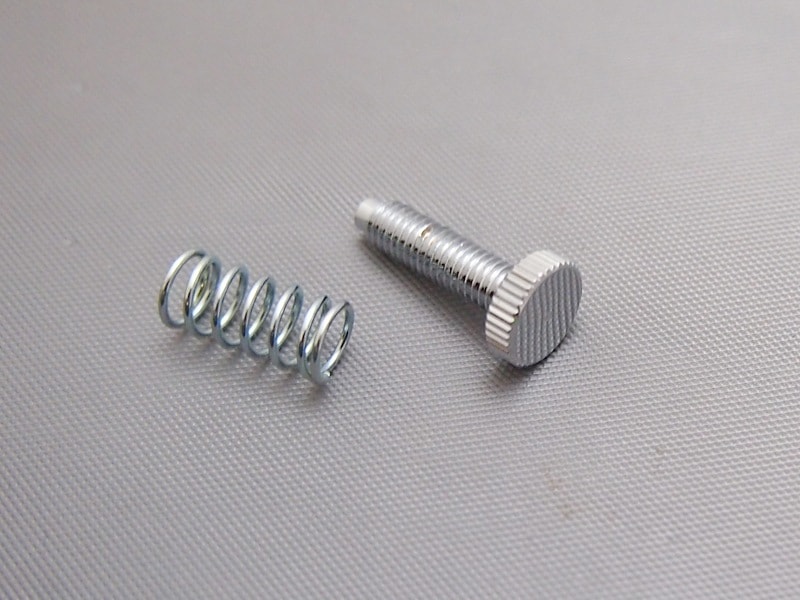 Z1 アクセルアジャスタースクリュー