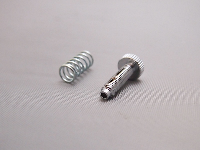 Z1 アクセルアジャスタースクリュー