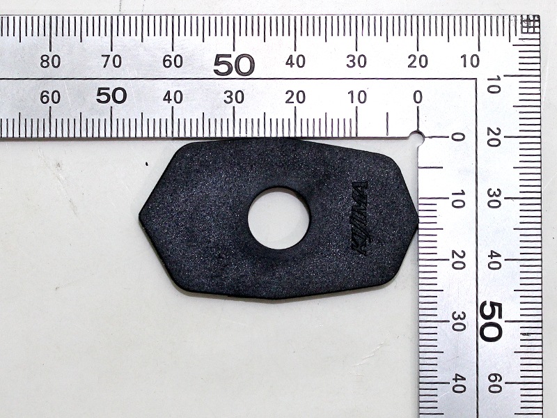 Z900RS ウィンカーマウントベース　