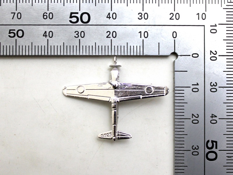 銀製飛燕ピンバッチ