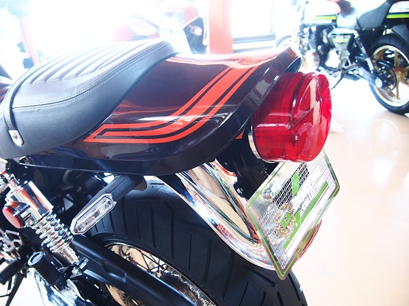 Z900RS Z1 STD鉄メッキリアフェンダー 赤ランプセット ノーマル【純正】ウインカー対応型