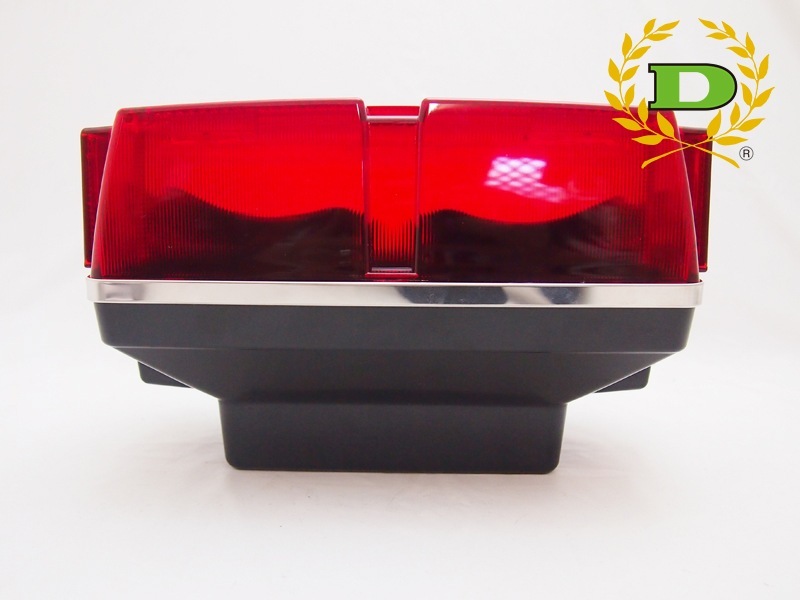 type R テールランプASSY リフレクター付き