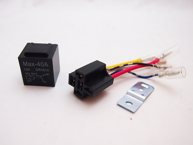 ヘッドライトバルブ変換リレー