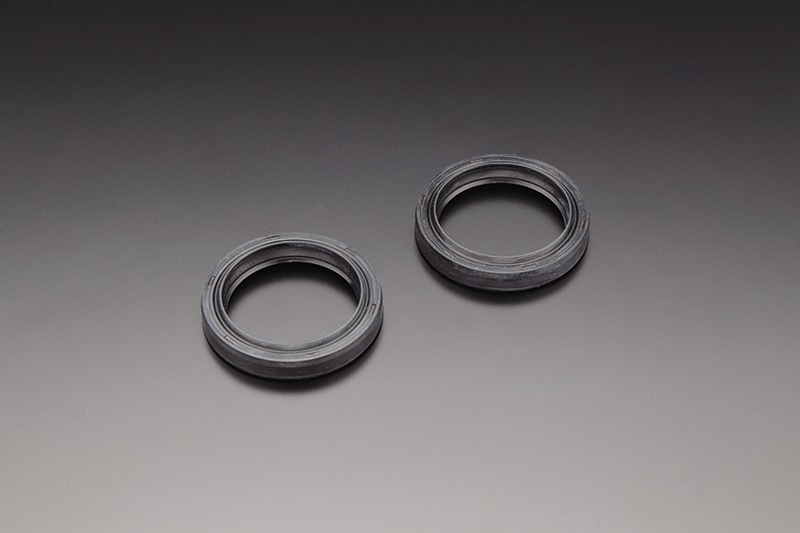 41 53 8/10.5 オートバイ部品 フロントフォークダンパー オイル＆ダストシール Vulcan 500 EN500 650R カワサキ 1台分  送料無料 Vulcan 400 / バルカン ( EN400B B1,B2,B3 ) フロント フォーク オイルシール 2個セット /NTB  FOK-01 KAWASAKI 92049-1226 互換 : K U R R K U 交換用アクセサリ 41x53x8/10.5 バイクパーツ フロントフォークダンパー オイルシールダスト KL650 KLR650 Z