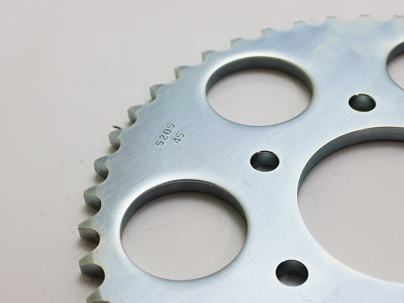 H1 リアスプロケット(45T)