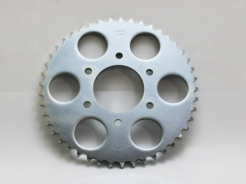 H1 リアスプロケット(45T)