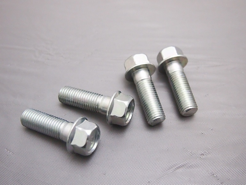 MK2 4穴ローター取付ボルト【残りわずか】