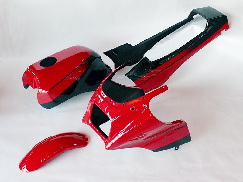 Z900RS/CAFÉ Ninja（GPZ900R）Style A8レッド塗装料金 | 車種から探す