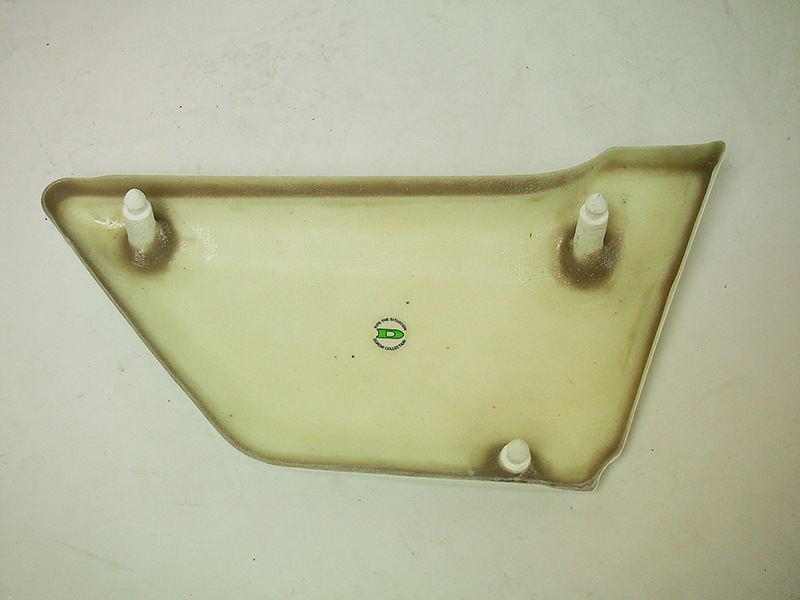 Z1000R サイドカバー(左)FRP【受注後45日～60日】