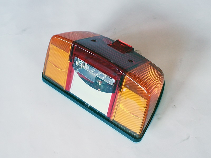 CB400SF（NC42後期）VTEC Revo　無塗装ペイントベースTYPE-X外装Sあん抜きシートセット　ナローカウル仕様【納期はお問い合わせください】