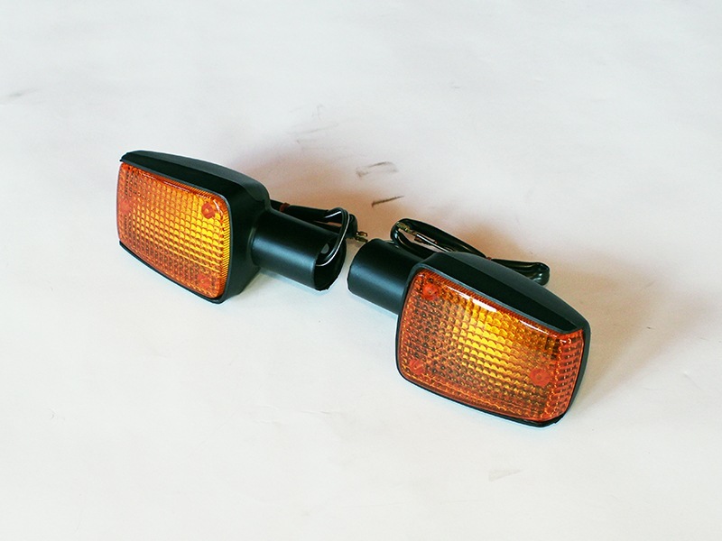 CB400SF (NC42後期)VTEC Revo 無塗装ペイントベースTYPE-X外装Sあん抜きシートセット フィン付きテールカウル仕様