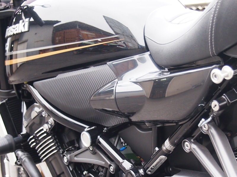 Z900RS Z1タイプサイドカバー(左)【残りわずか　予約受付中】