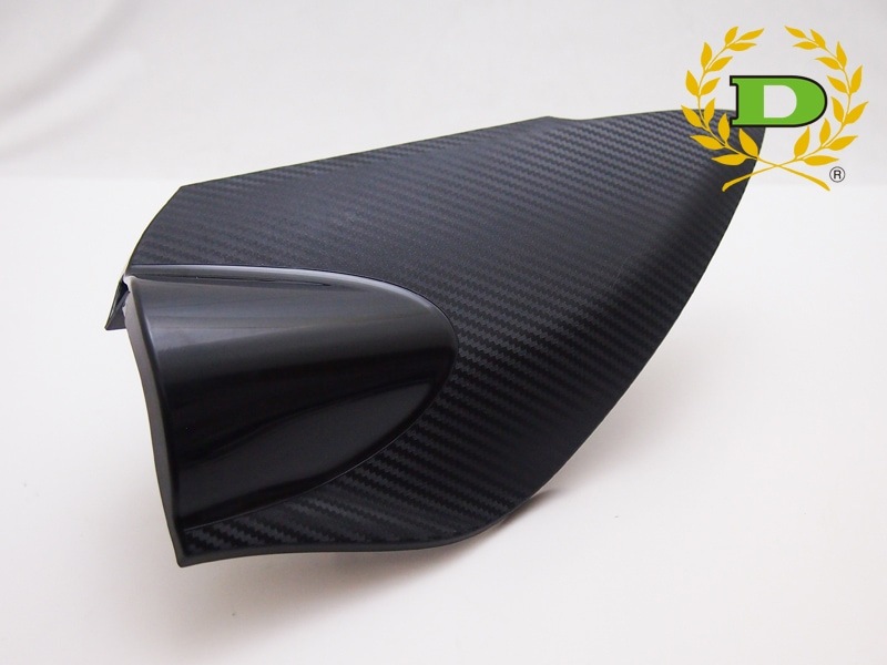 Z900RS Z1タイプサイドカバーフロントセクション(右)