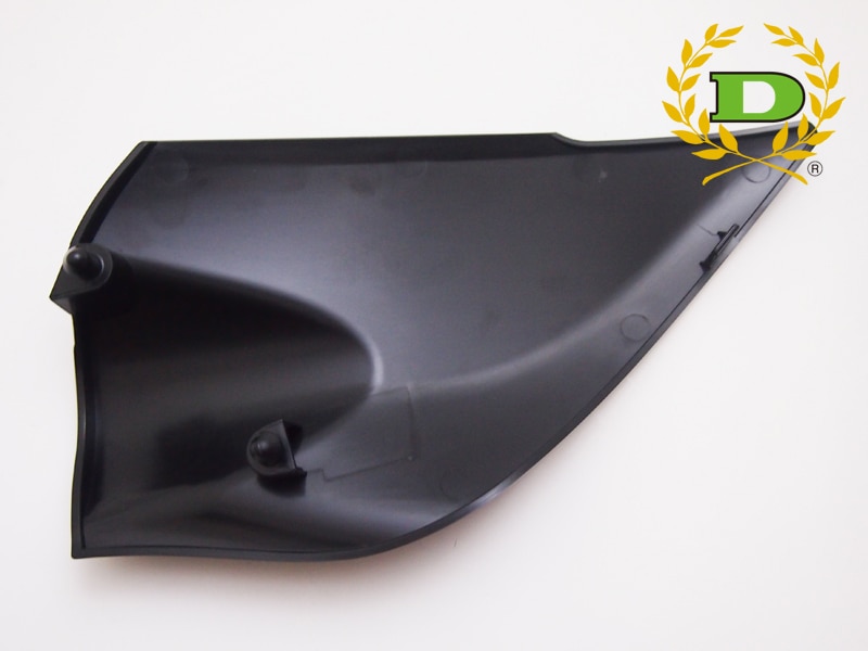 Z900RS Z1タイプサイドカバーフロントセクション(左)