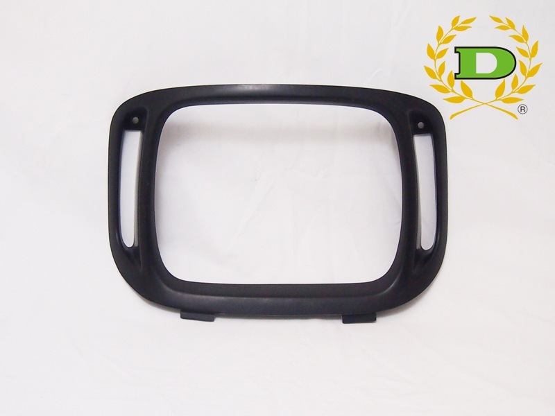 type R ヘッドライトガーニッシュ