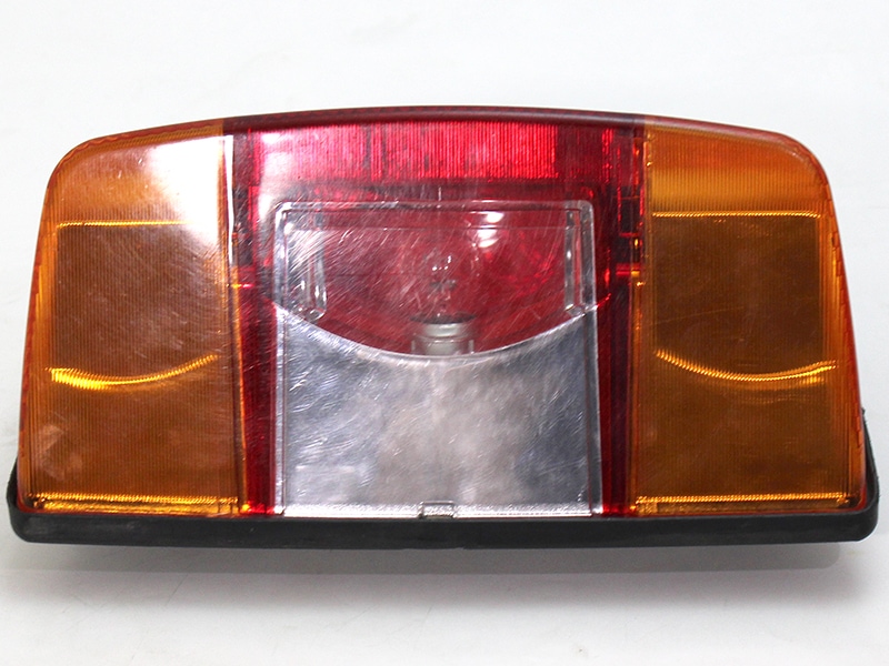 CBX400F テールランプ(バルブ球)