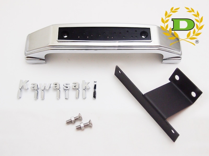 Z900RS フォークカバーエンブレム(メッキ)小文字 ステー付き