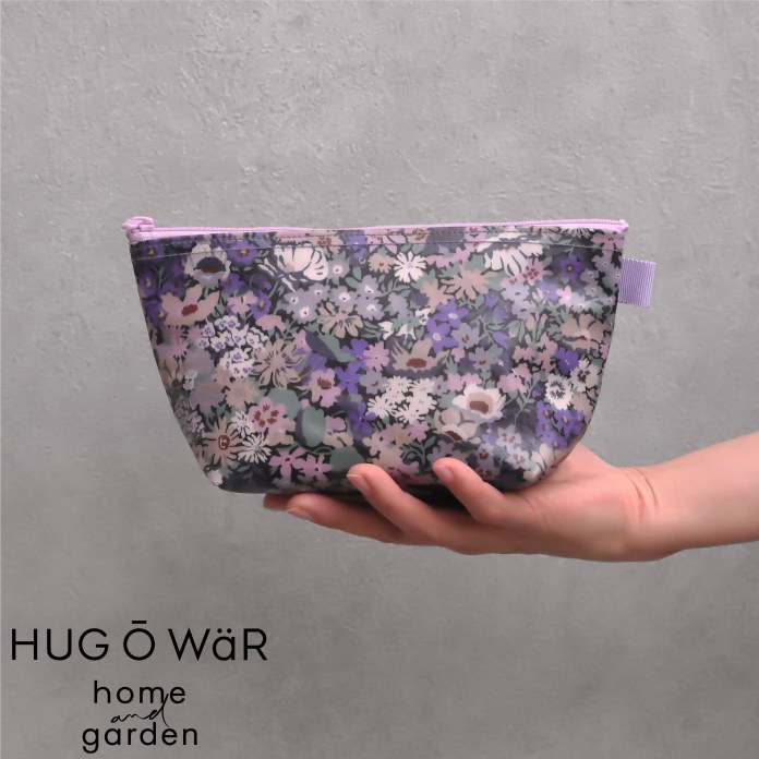 #4 リバティ　プレシャスジャングルドッグス  ポーチ　ハグオーワー