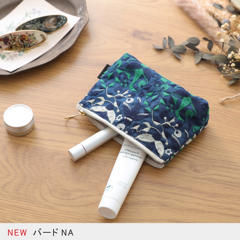 N organic Basic 　春限定　ポーチ＆ファンデ付 N organic Basic 春限定 ポーチ＆ファンデ付 N organic Basic 春