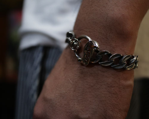 "STARE" EDGY Bracelet -SILVER