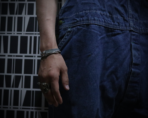 Rasp Bangle -SILVER