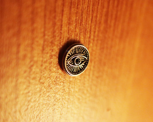 "STARE" Round Pierce