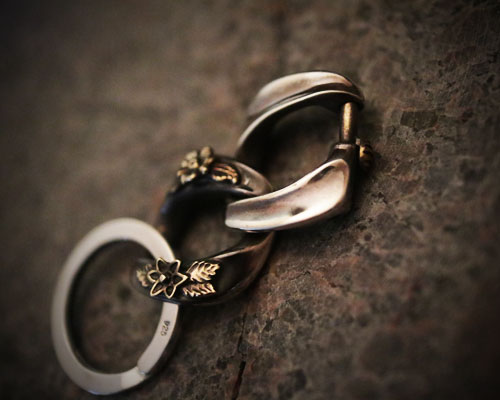 "ROOTS"PLANTS LINKS KeyHolder -COMBI