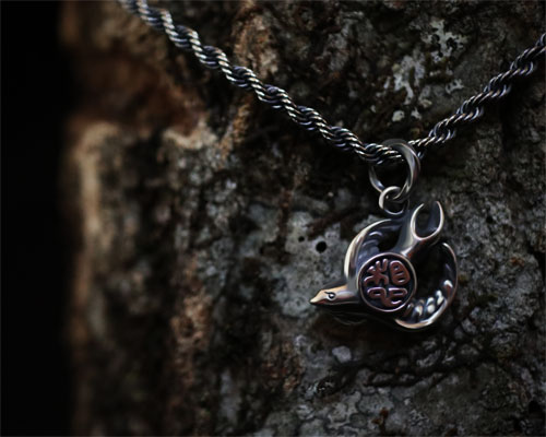 "Imagination" Necklace -SILVER