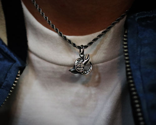 "Imagination" Necklace -SILVER