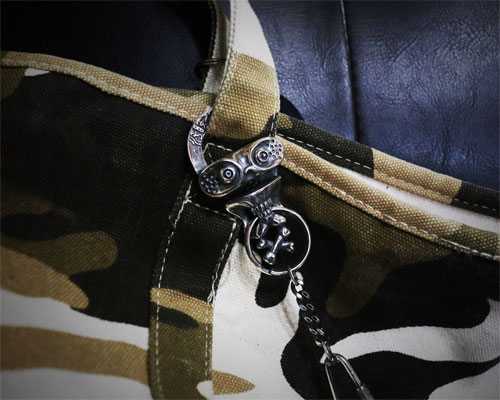 SCARY SKULL KEYHOOK  -SILVER