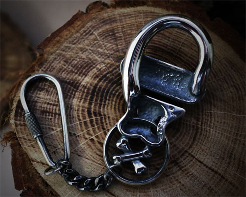 SCARY SKULL KEYHOOK  -SILVER