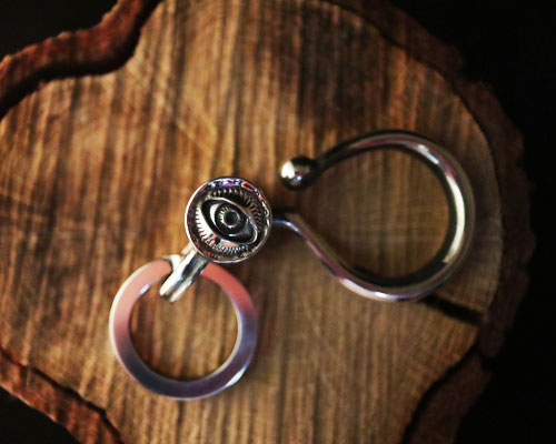 "STARE"KeyHolder -SILVER