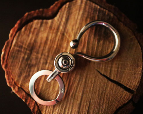 "STARE"KeyHolder -SILVER