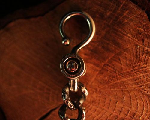 "STARE" DIG KeyChain -SILVER