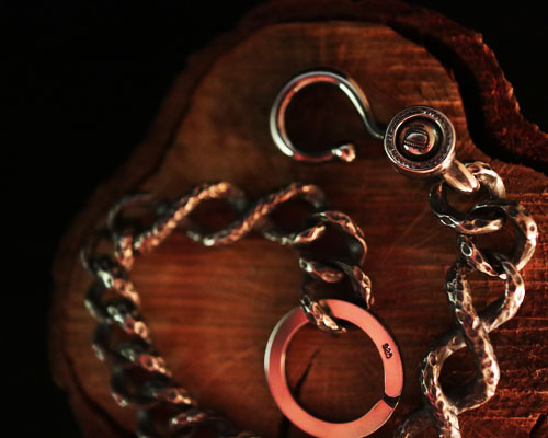 "STARE" DIG KeyChain -SILVER