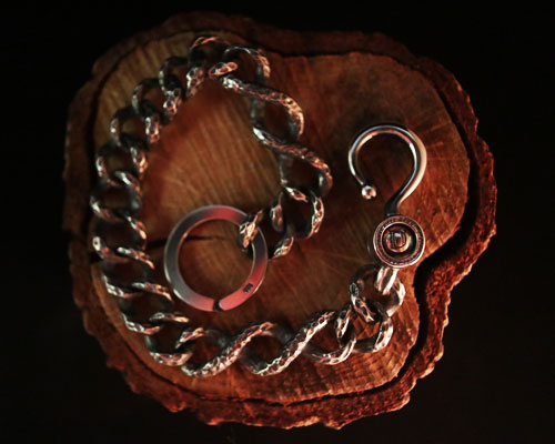 "STARE" DIG KeyChain -SILVER