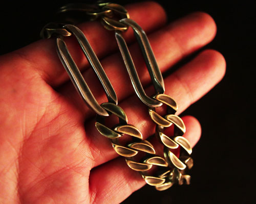 "STARE" EDGY KeyChain -COMBI