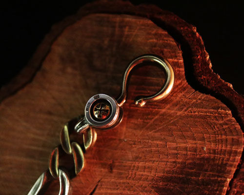 "STARE" EDGY KeyChain -COMBI