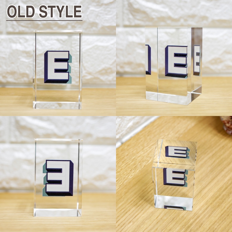 クリスタル イニシャルキューブ 【CB558-ic-b】