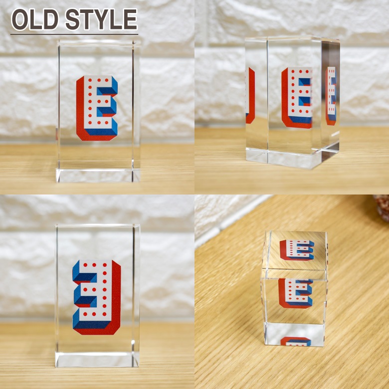 クリスタル イニシャルキューブ 【CB558-ic-c】