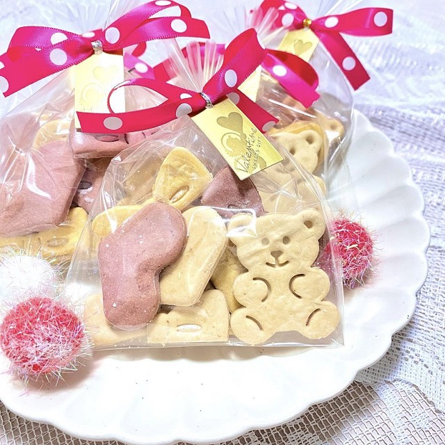 ����륮���б����Х�󥿥���ե��