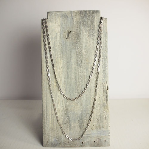 フランス　1900S  オーバルプレート　ロングチェーン（140cm)