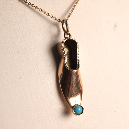 9金　ターコイズ　シューズチャーム