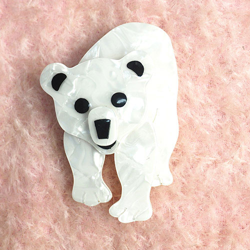 Lea Stein リアスタン　シロクマ　ブローチ