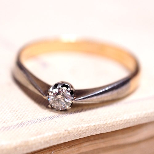 18金　オールドヨーロピアンカットダイヤモンド　ソリティアリング
