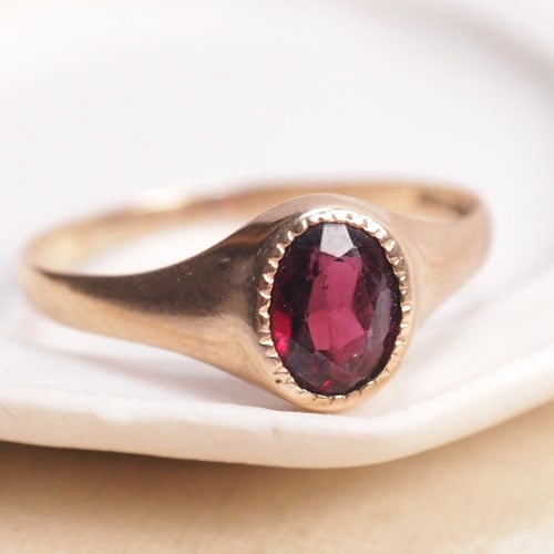 9金　ガーネット　リング