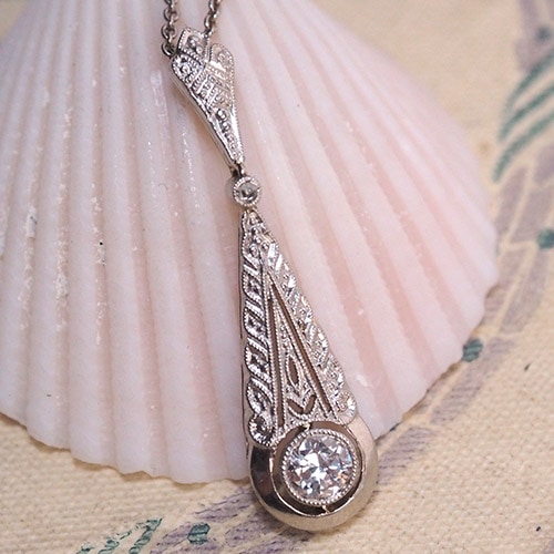 14金　ホワイトゴールド　ダイヤモンド　アールデコペンダント&チェーン