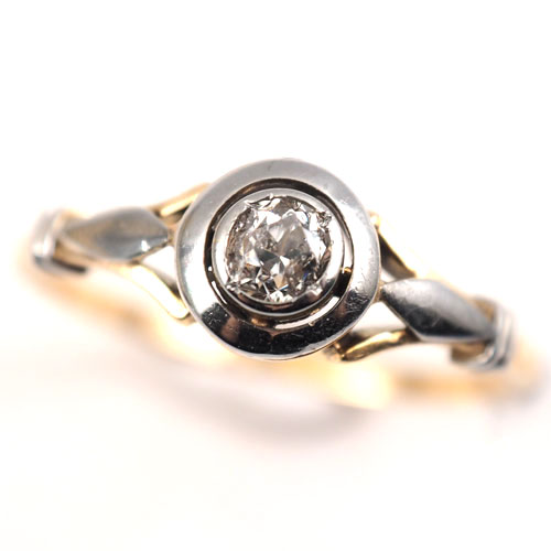 18金　ダイヤモンド　アールデコ　ダブルサークル ソリティアリング