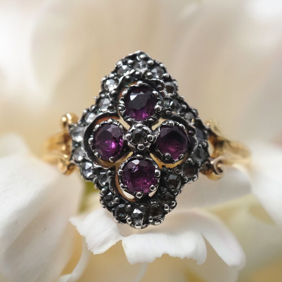 14金　天然ルビー＆ローズカットダイヤモンド 四つ葉のクラスターリング