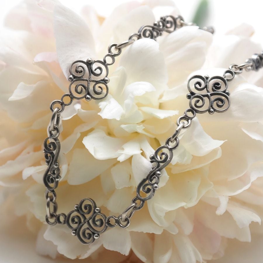 フレンチアンティーク シルバー・フィリグリー ロングネックレス55cm（4重の渦巻きデザイン)